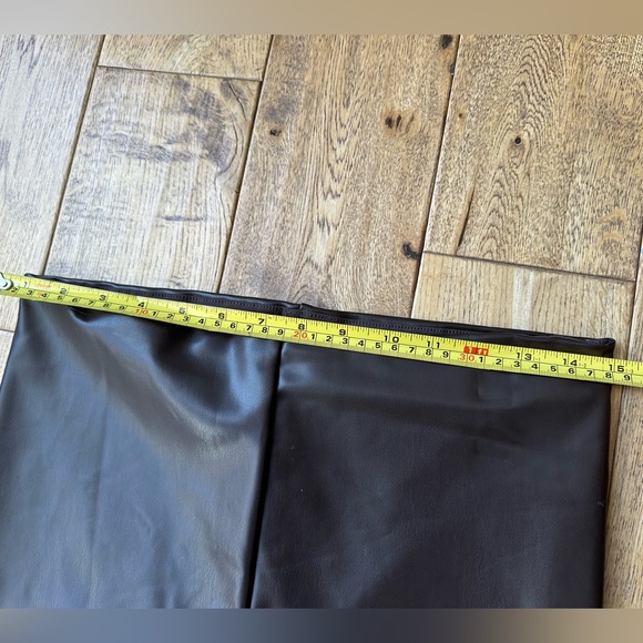 Joie Faux Leather Leggings in Espresso size Large NWT - Picture 10 of 13